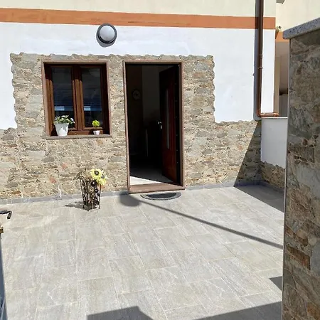 Casa Via Brancaleone Doria N 10 아파트 *